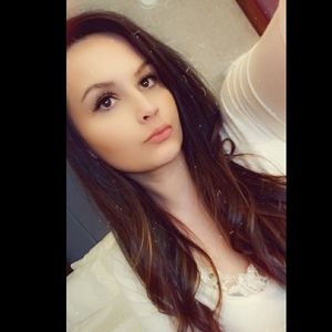 Meet your Posher, Macey